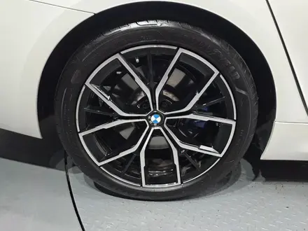 BMW 530 XDrive 2022 года за 20 500 000 тг. в Алматы – фото 27