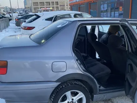 Volkswagen Vento 1994 года за 1 000 000 тг. в Караганда – фото 3