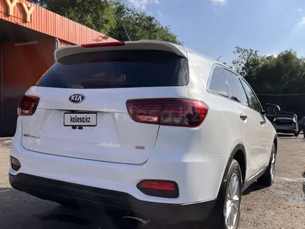 Kia Sorento 2018 года за 11 300 000 тг. в Алматы – фото 14