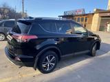 Toyota RAV4 2018 годаүшін11 500 000 тг. в Караганда