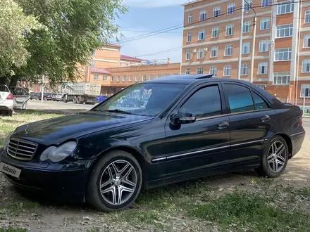 Mercedes-Benz C 240 2001 года за 3 500 000 тг. в Павлодар – фото 4