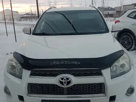 Toyota RAV4 2012 года за 8 300 000 тг. в Астана