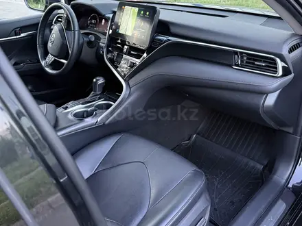 Toyota Camry 2023 года за 13 500 000 тг. в Усть-Каменогорск – фото 20