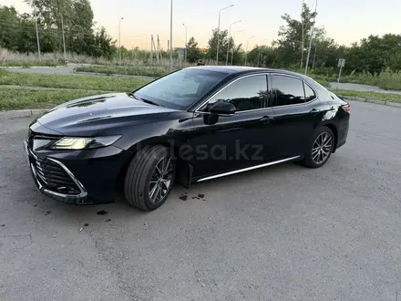 Toyota Camry 2023 года за 13 500 000 тг. в Усть-Каменогорск – фото 9