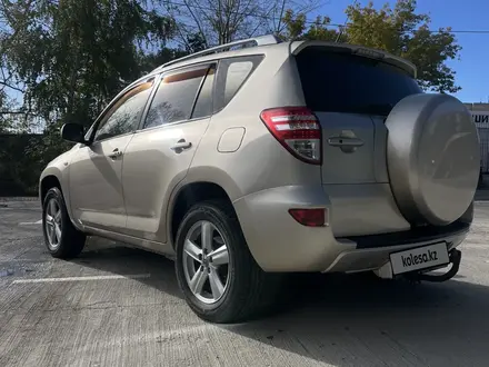 Toyota RAV4 2009 года за 7 500 000 тг. в Астана – фото 2