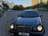 Mercedes-Benz E 230 1997 годаfor2 400 000 тг. в Астана