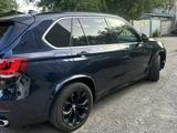 BMW X5 2015 года за 15 000 000 тг. в Алматы – фото 4