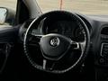 Volkswagen Polo 2016 года за 4 800 000 тг. в Уральск – фото 17