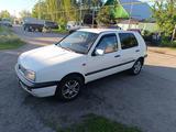 Volkswagen Golf 1995 года за 1 550 000 тг. в Есик