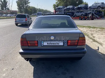 BMW 520 1993 года за 2 000 000 тг. в Алматы – фото 3