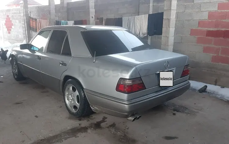 Mercedes-Benz E 320 1994 годаfor4 500 000 тг. в Алматы