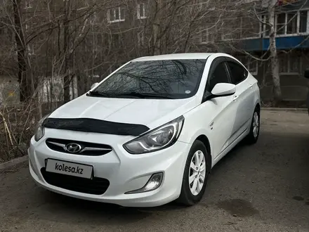 Hyundai Accent 2012 года за 4 900 000 тг. в Усть-Каменогорск – фото 2