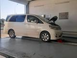 Toyota Alphard 2006 года за 5 500 000 тг. в Атырау