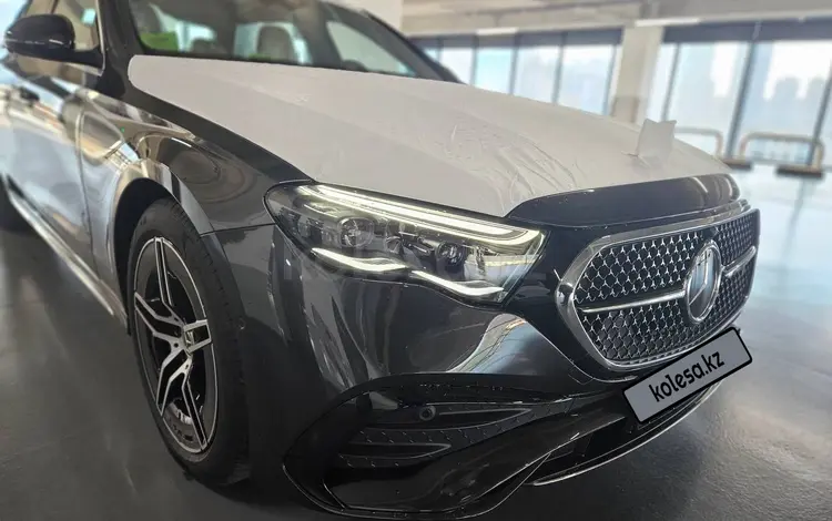 Mercedes-Benz E 300 2025 года за 32 000 000 тг. в Алматы