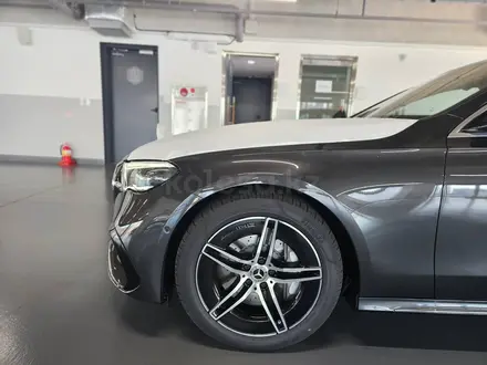 Mercedes-Benz E 300 2025 года за 32 000 000 тг. в Алматы – фото 12