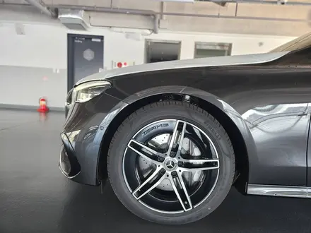 Mercedes-Benz E 300 2025 года за 32 000 000 тг. в Алматы – фото 14