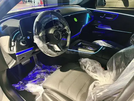Mercedes-Benz E 300 2025 года за 32 000 000 тг. в Алматы – фото 15