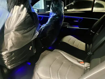 Mercedes-Benz E 300 2025 года за 32 000 000 тг. в Алматы – фото 16