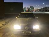 Mercedes-Benz E 200 1993 годаfor1 250 000 тг. в Кокшетау