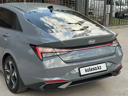 Hyundai Elantra 2023 года за 8 500 000 тг. в Алматы – фото 10