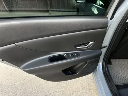 Hyundai Elantra 2023 года за 8 500 000 тг. в Алматы – фото 24