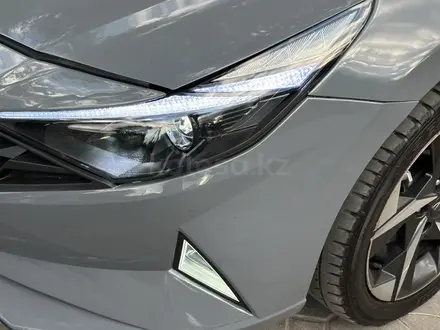 Hyundai Elantra 2023 года за 8 500 000 тг. в Алматы – фото 2