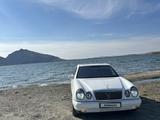 Mercedes-Benz E 200 1996 годаүшін2 450 000 тг. в Астана – фото 2