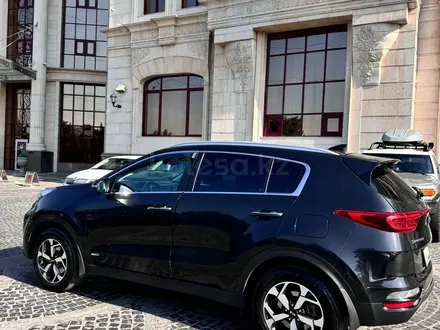 Kia Sportage 2021 года за 12 200 000 тг. в Алматы – фото 3