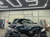 Toyota Camry 2018 года за 13 500 000 тг. в Алматы – фото 3