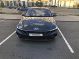 Hyundai Elantra 2024 года за 9 400 000 тг. в Астана – фото 2