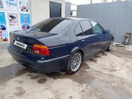 BMW 525 2001 года за 5 000 000 тг. в Кордай – фото 4