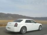 Chrysler 300C 2005 года за 4 100 000 тг. в Алматы – фото 2