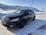 Toyota Camry 2013 годаүшін8 600 000 тг. в Астана – фото 2