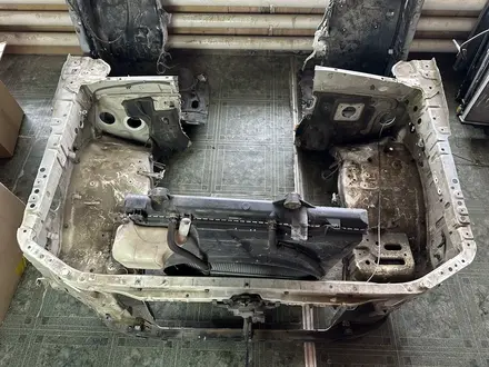 Телевизор ланжерон радиатор за 1 110 тг. в Алматы – фото 2