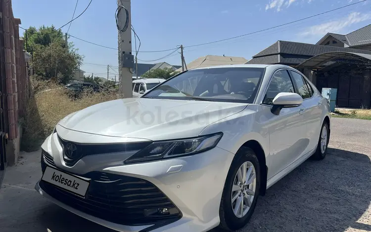 Toyota Camry 2020 года за 14 500 000 тг. в Шымкент