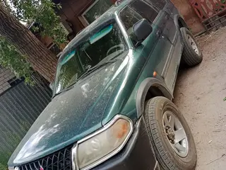 Mitsubishi Montero Sport