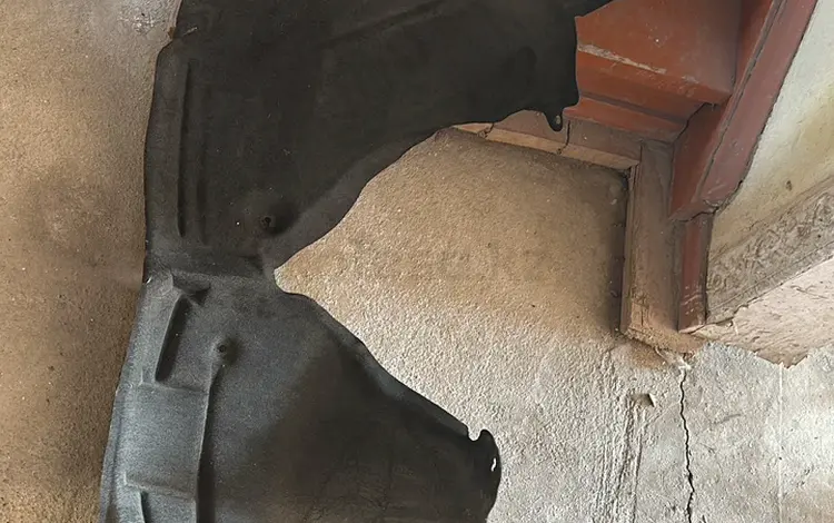 Подкрылок за 60 000 тг. в Алматы