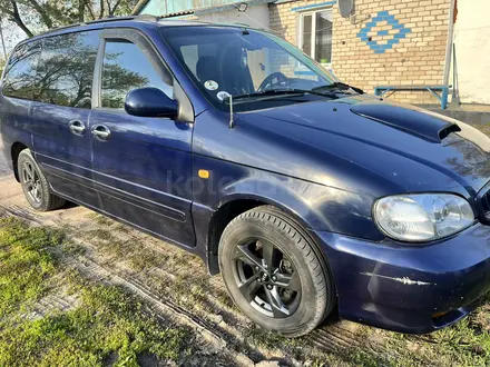 Kia Carnival 2001 года за 2 500 000 тг. в Астана – фото 7