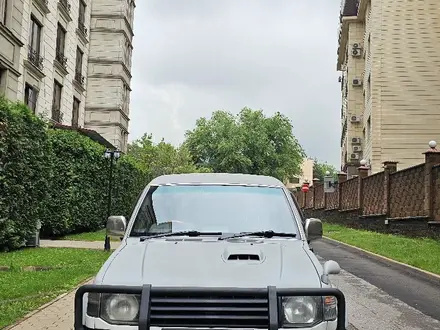 Mitsubishi Pajero 1995 года за 5 555 555 тг. в Алматы – фото 2