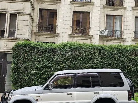 Mitsubishi Pajero 1995 года за 5 555 555 тг. в Алматы – фото 4
