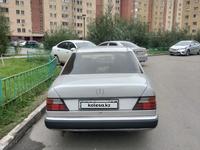 Mercedes-Benz E 200 1992 года за 1 250 000 тг. в Астана