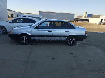 Volkswagen Passat 1991 года за 1 400 000 тг. в Кокшетау – фото 2