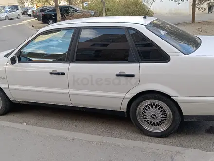 Volkswagen Passat 1995 года за 2 700 000 тг. в Актау