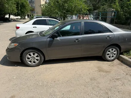 Toyota Camry 2005 года за 4 900 000 тг. в Семей – фото 2