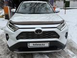 Toyota RAV4 2020 годаfor18 500 000 тг. в Алматы – фото 2