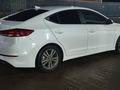 Hyundai Elantra 2018 года за 6 000 000 тг. в Уральск – фото 3