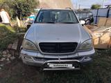 Mercedes-Benz ML 320 2002 годаүшін3 000 000 тг. в Уральск