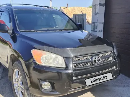 Toyota RAV4 2010 года за 6 700 000 тг. в Уральск