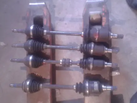 Привод, Рычаг, Амортизатор, Балка, Ступица, Рулевая рейка, Суппорт, Диск! в Алматы