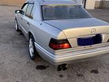 Mercedes-Benz E 280 1994 годаүшін2 150 000 тг. в Жезказган – фото 2